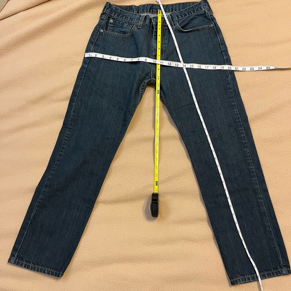 Levi’s 514 blue jeans
